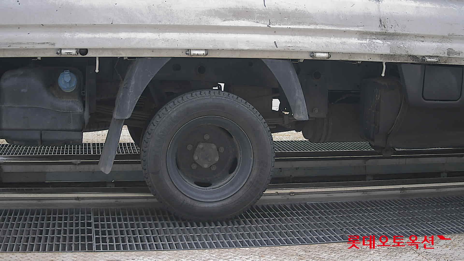Kia Bongo - 28