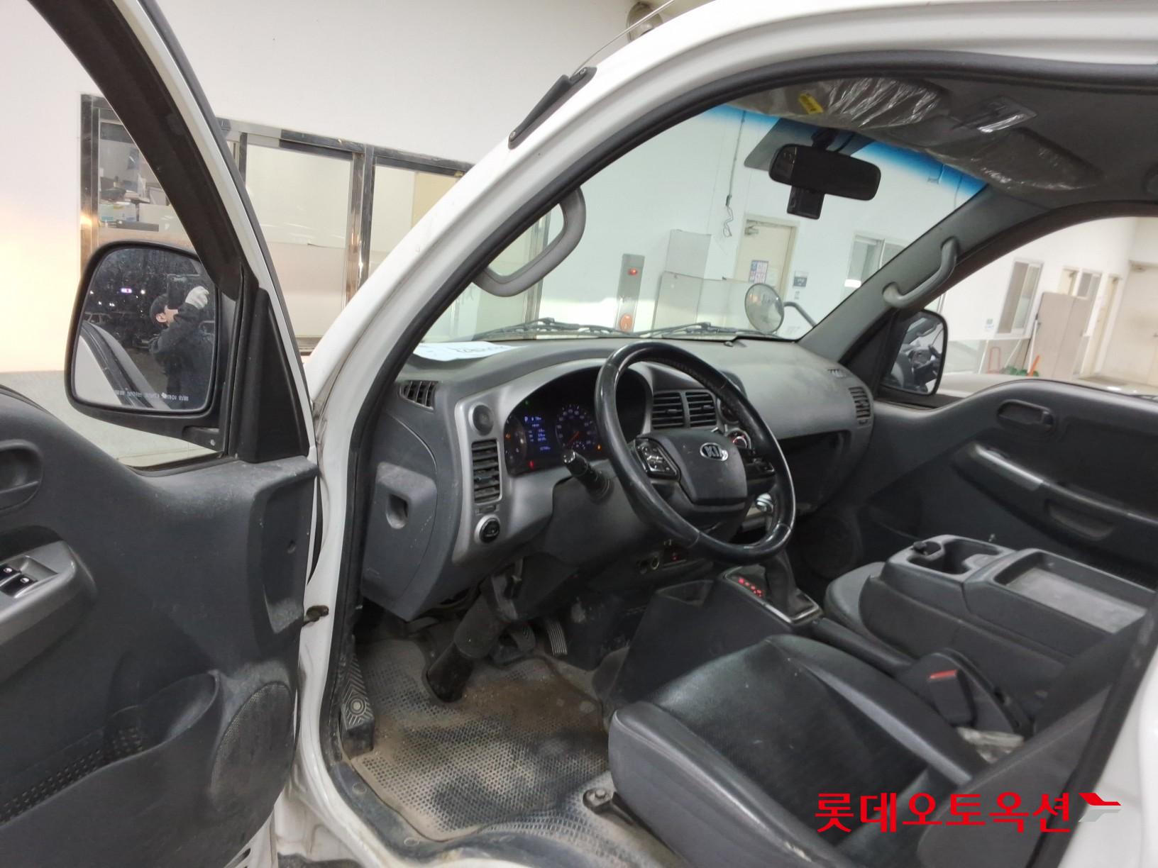 Kia Bongo - 34