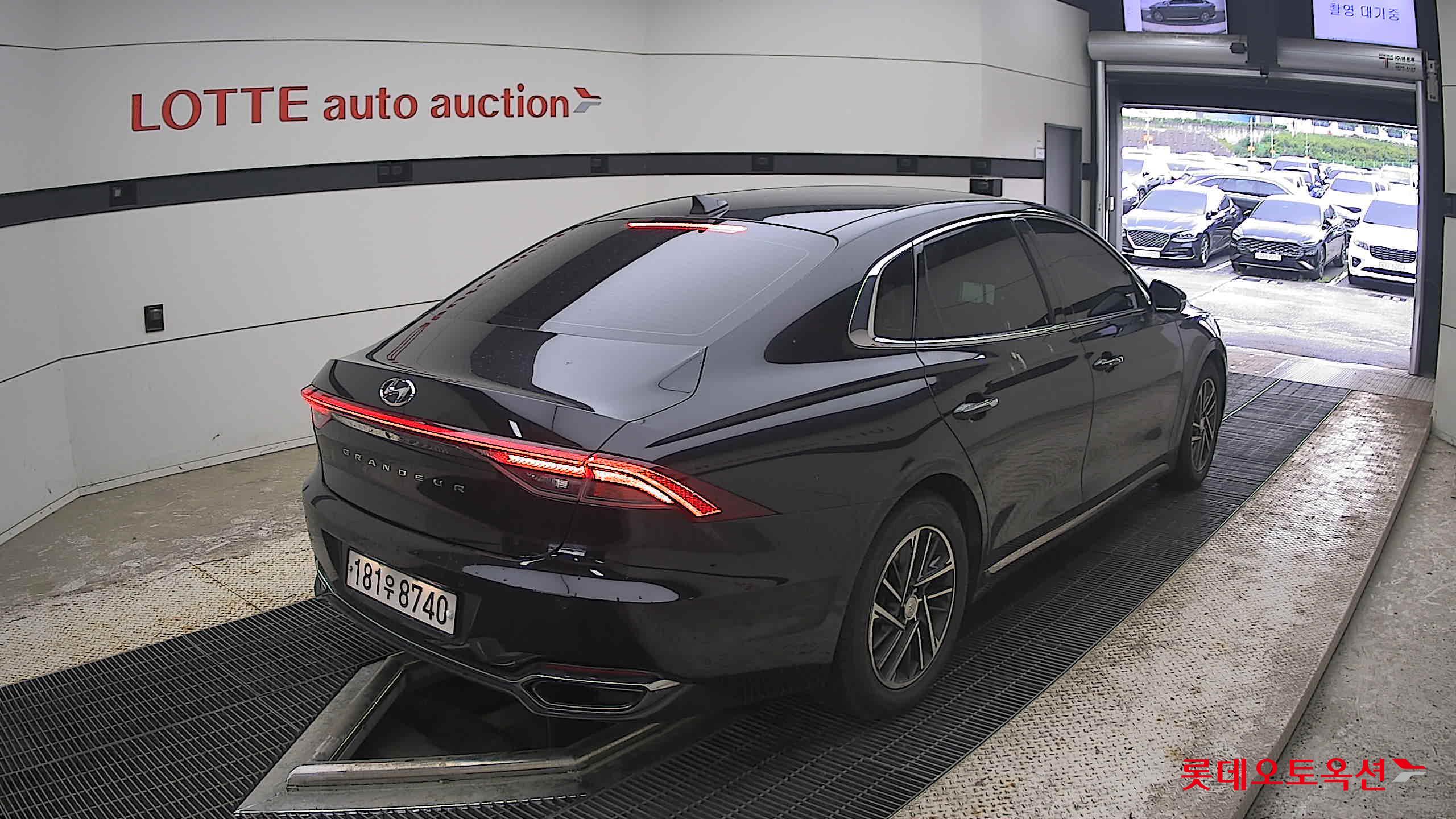 2022 - hyundai grandeur