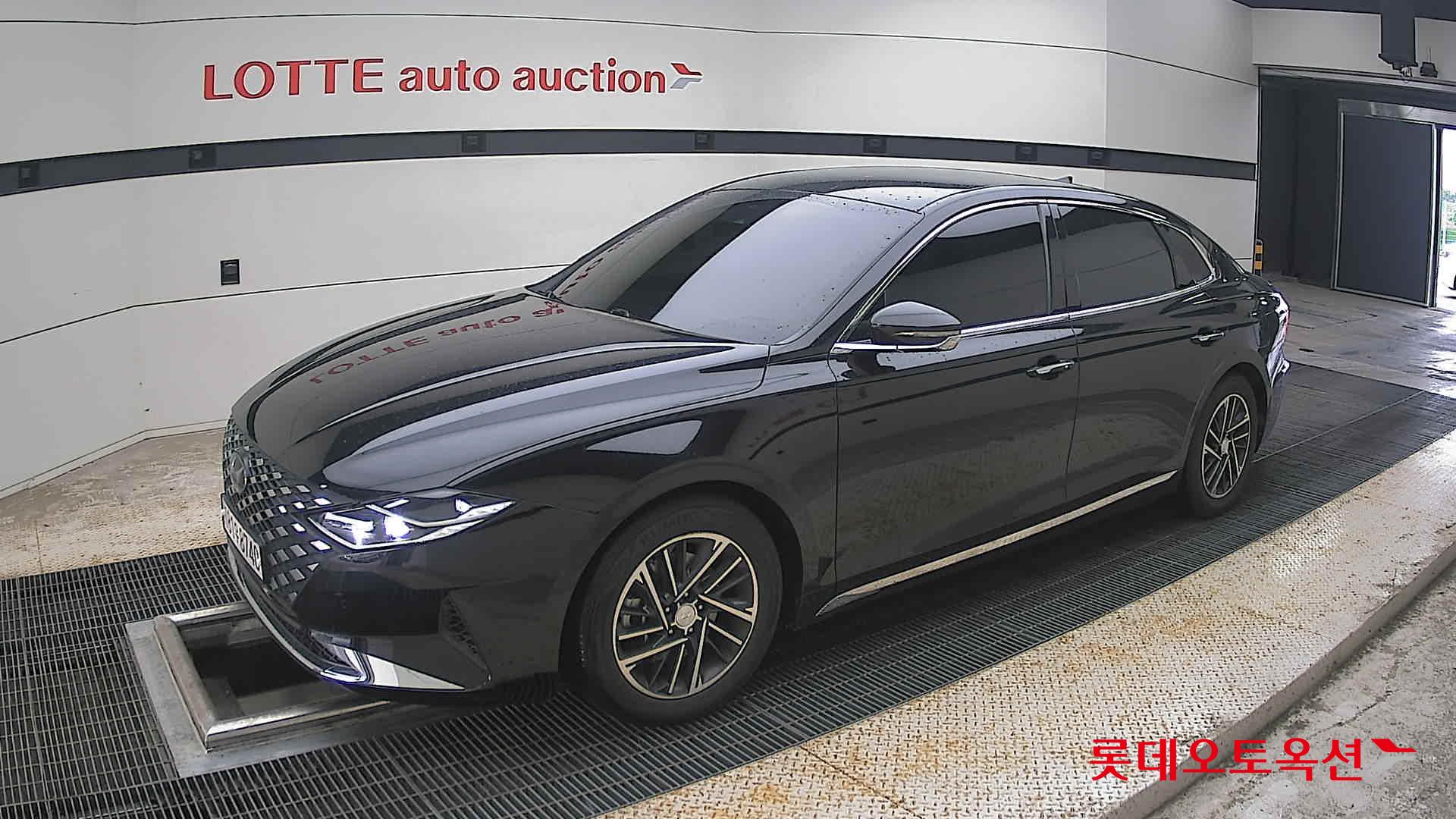 2022 - hyundai grandeur