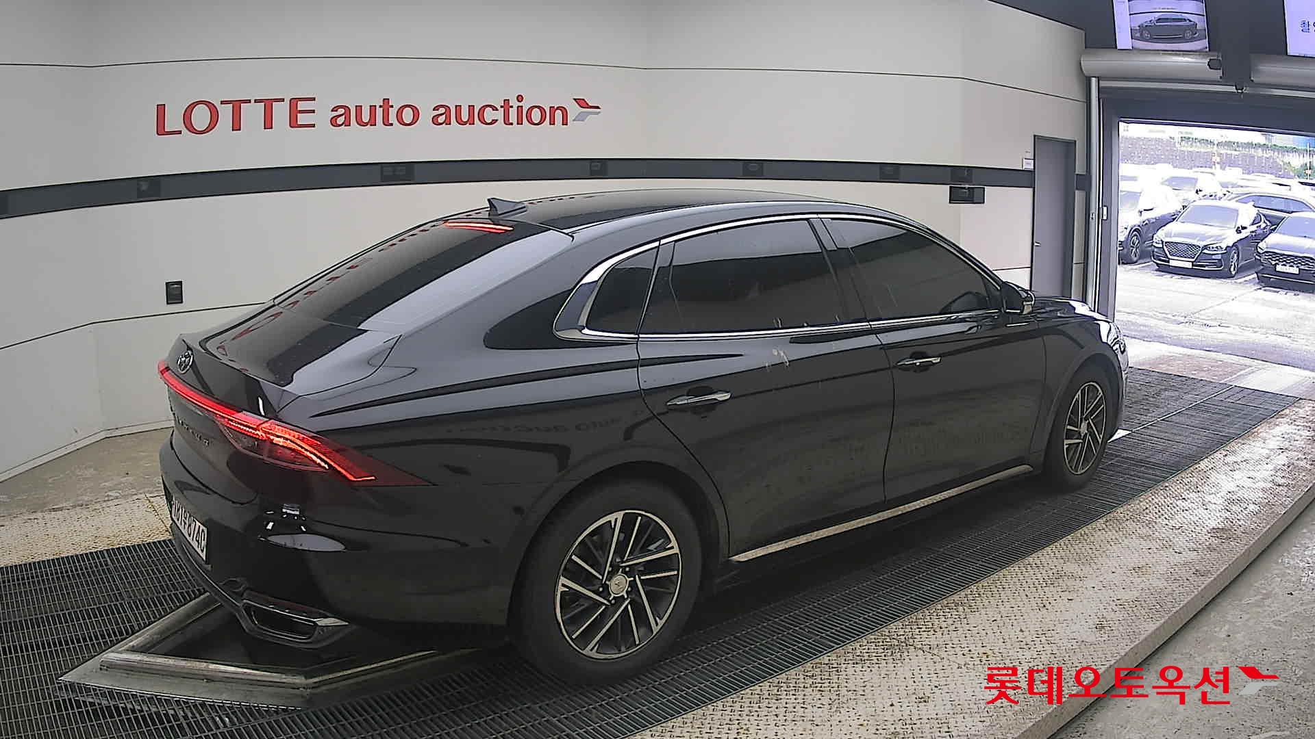 2022 - hyundai grandeur