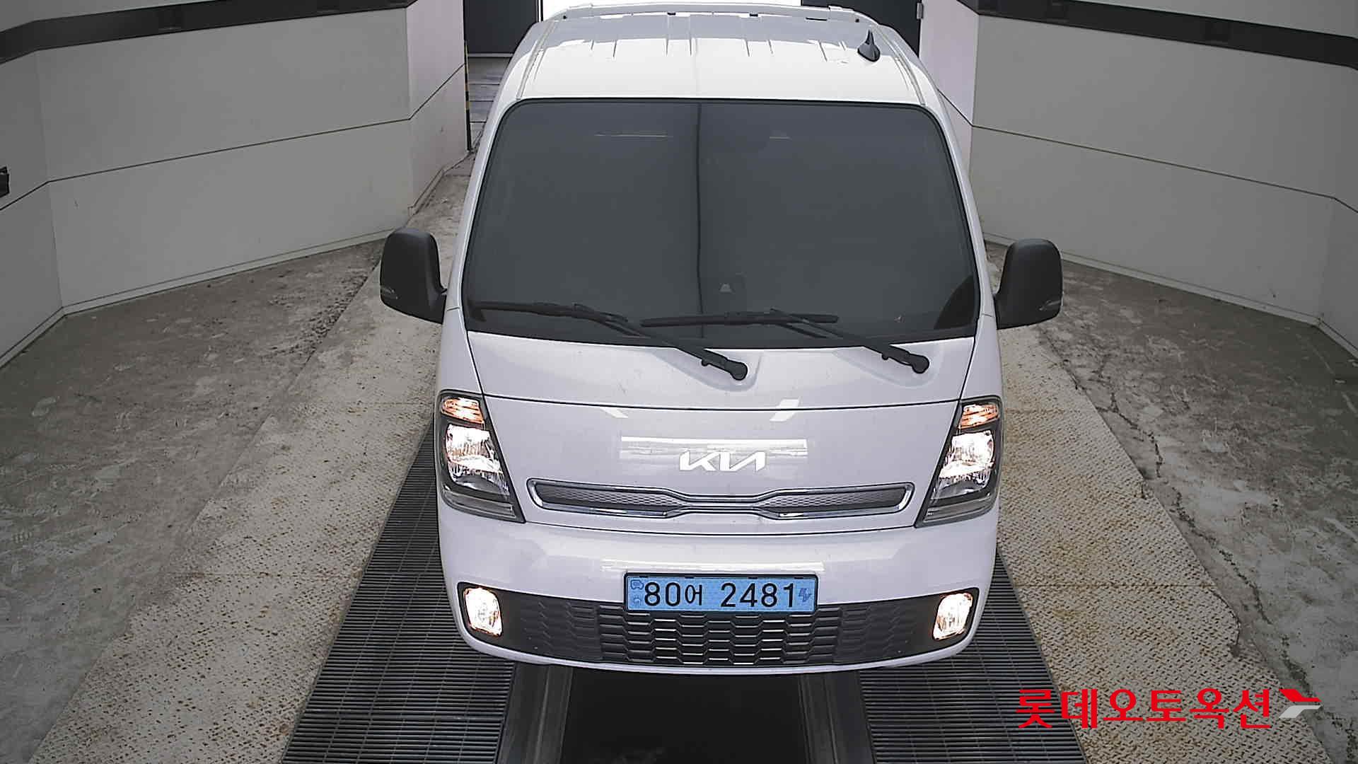 كيا بونجو 2023 1 GLS