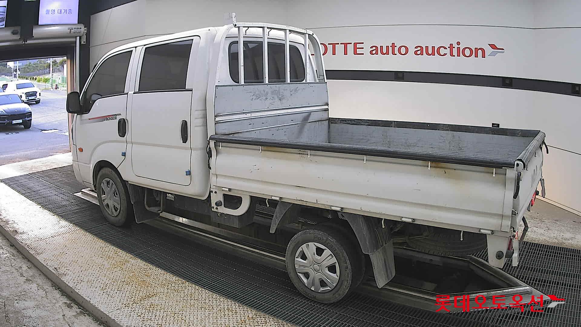Kia Bongo - 15