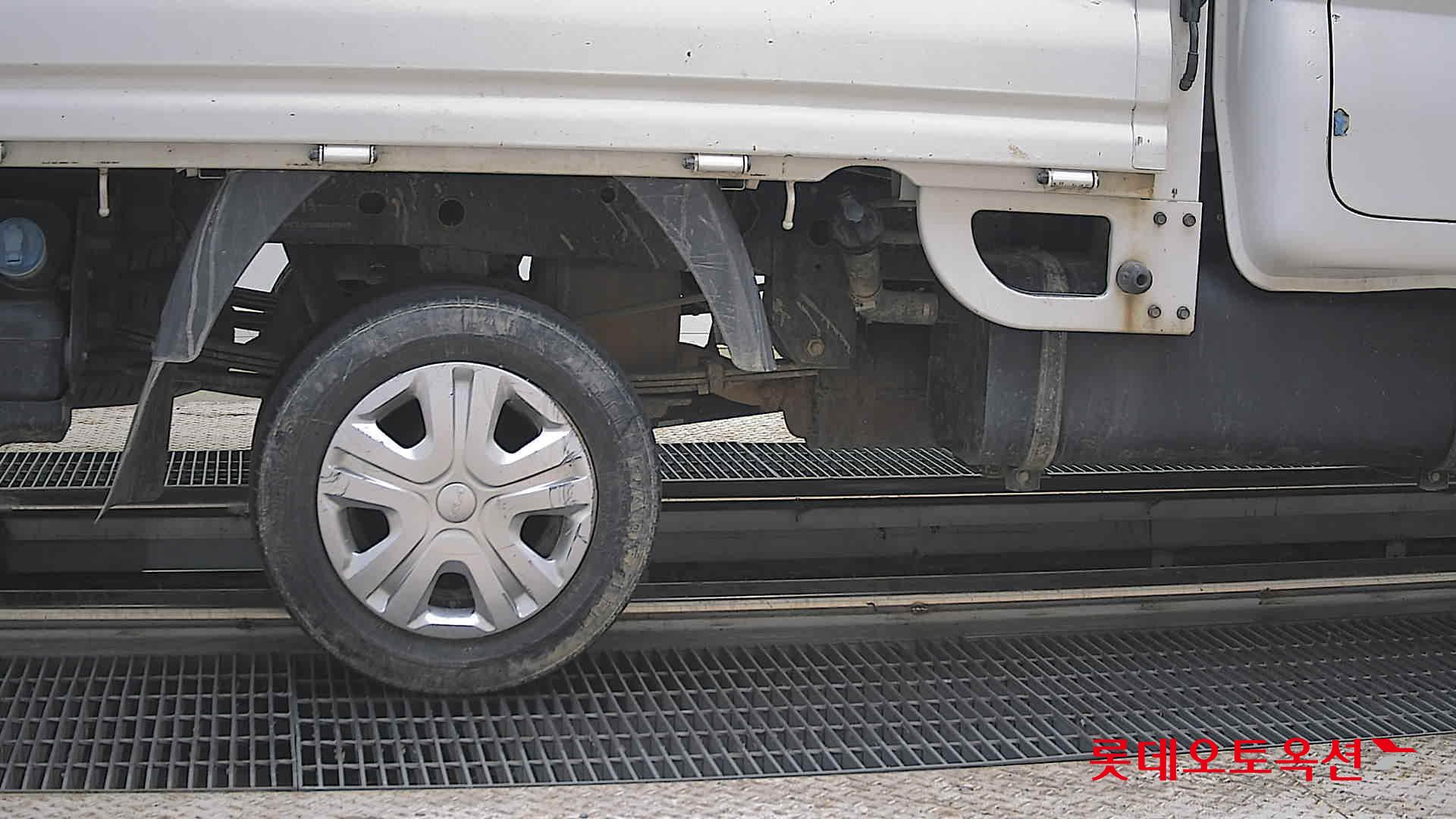 Kia Bongo - 28