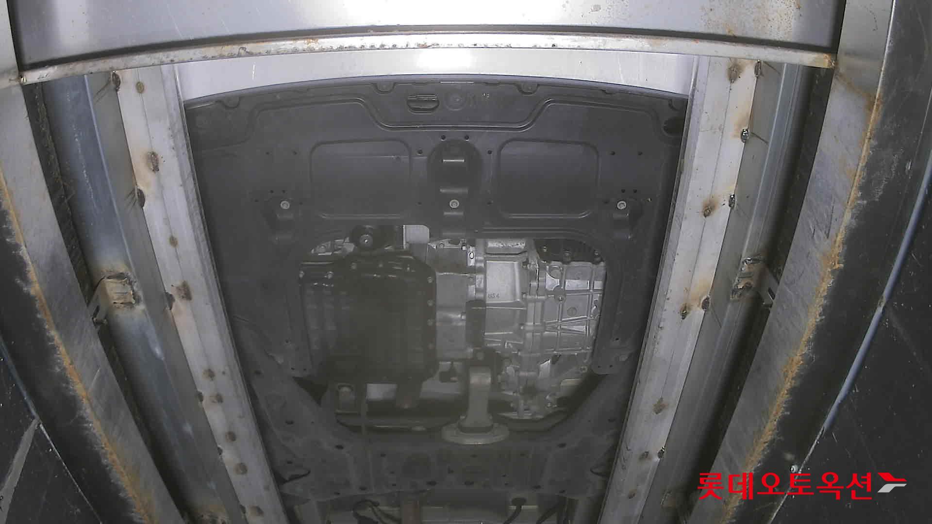 هيونداي ستاريا - 8