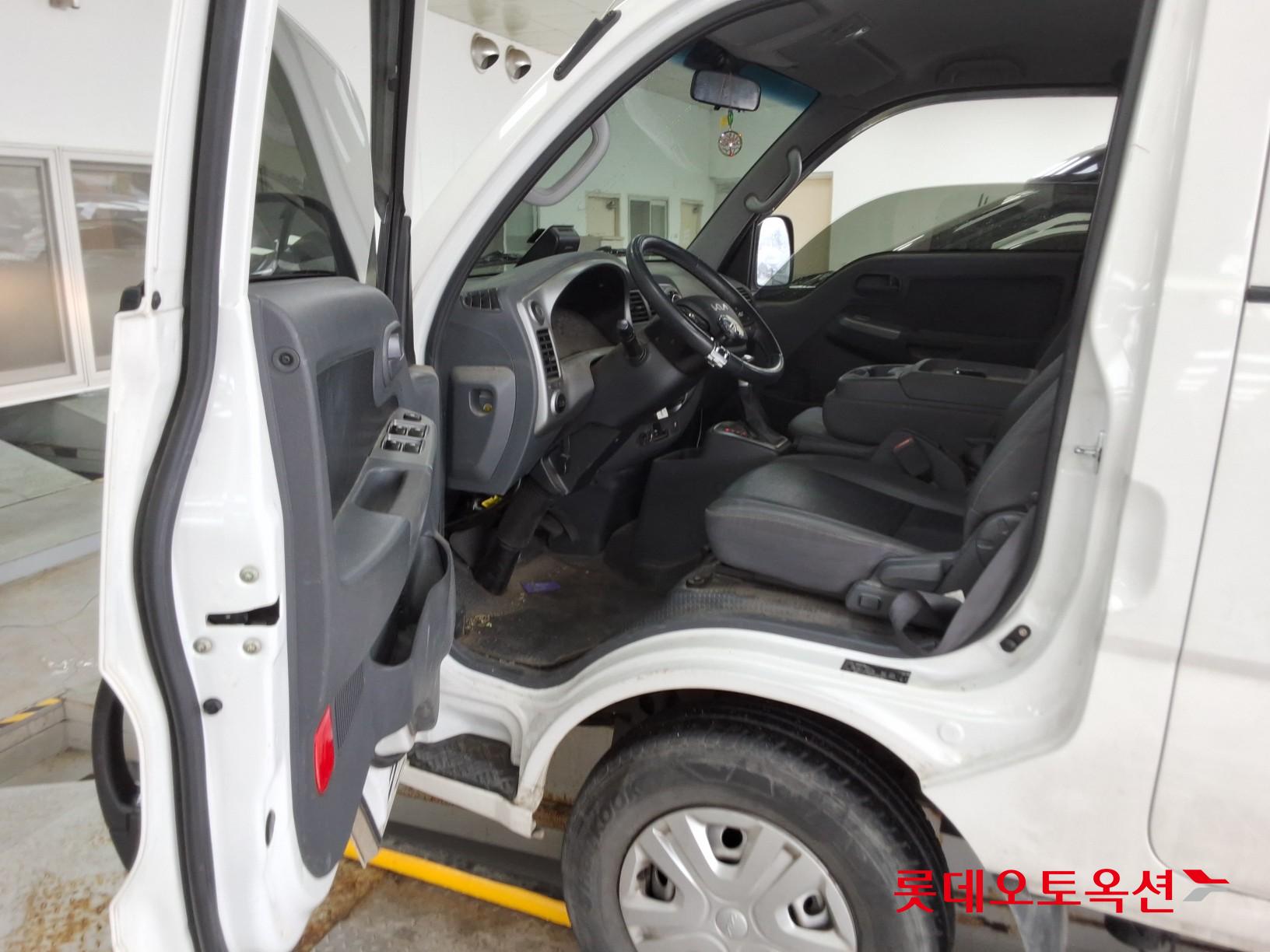 Kia Bongo - 36