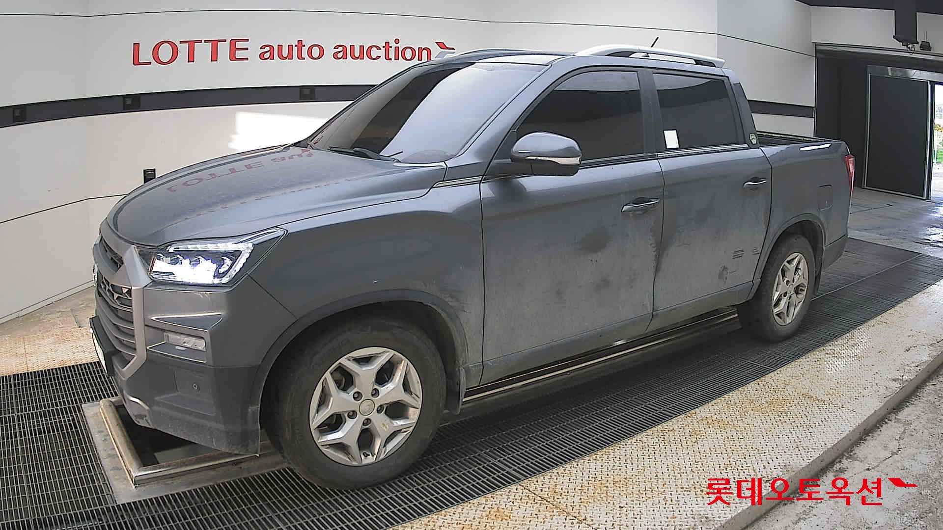KG Mobility Rexton Sports - 11