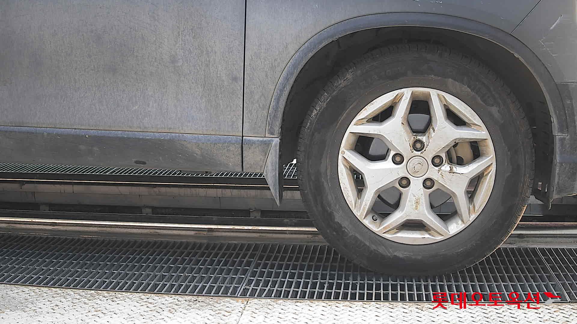 KG Mobility Rexton Sports - 27