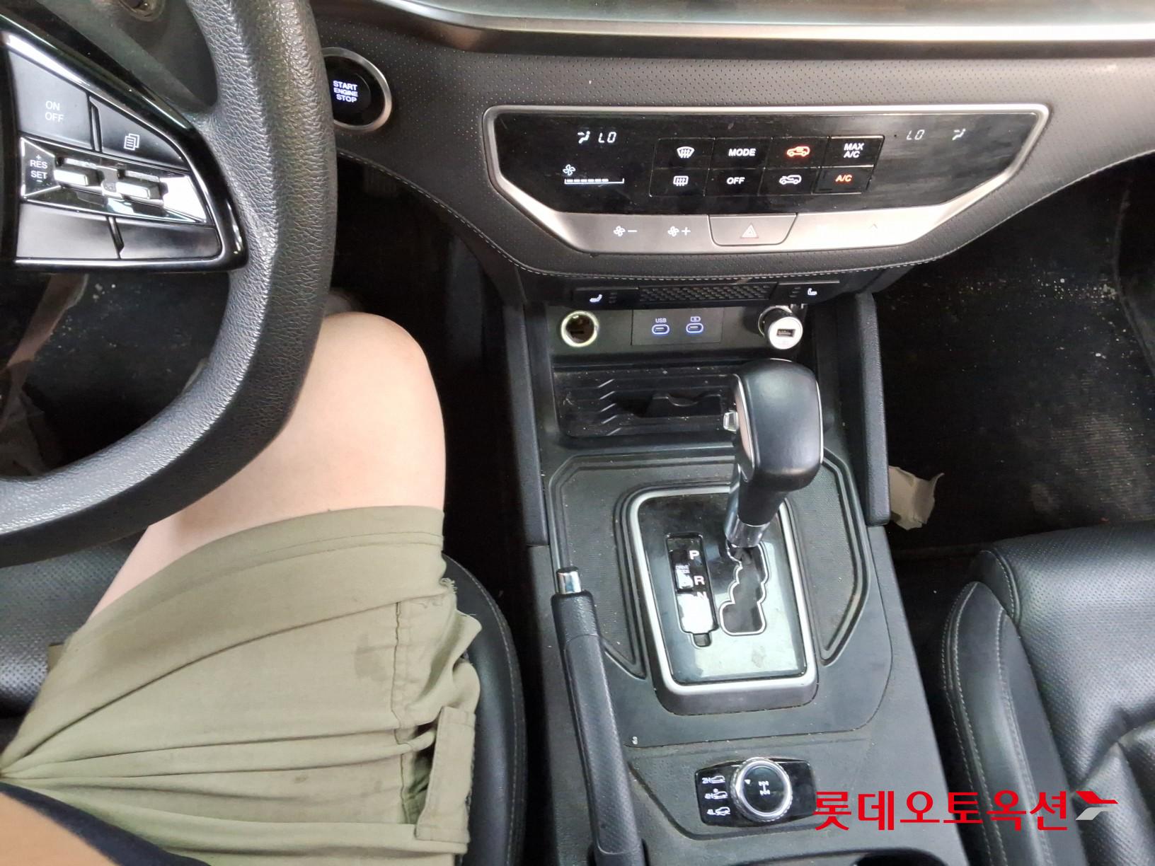 KG Mobility Rexton Sports - 33
