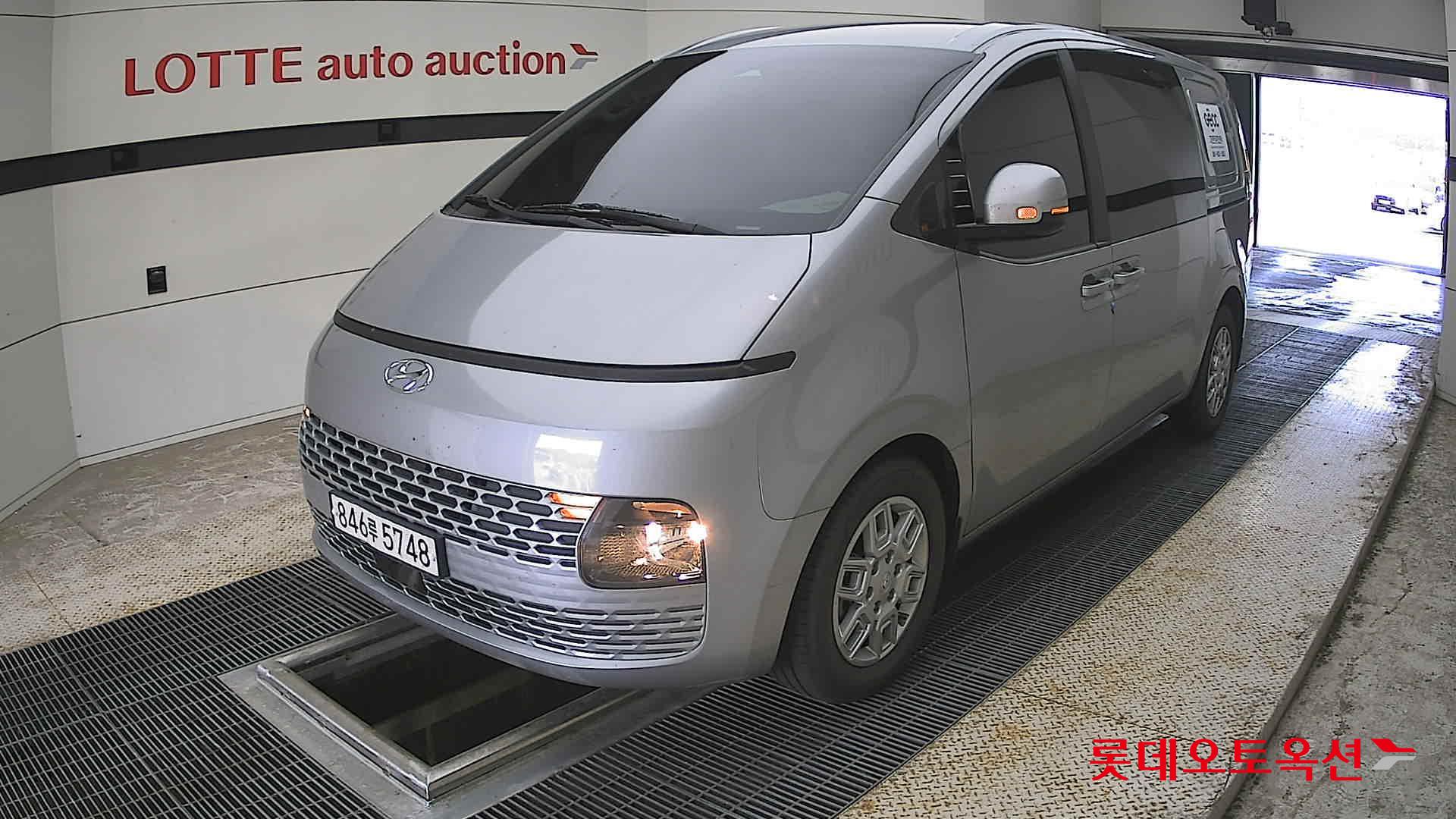 Hyundai Staria - 3
