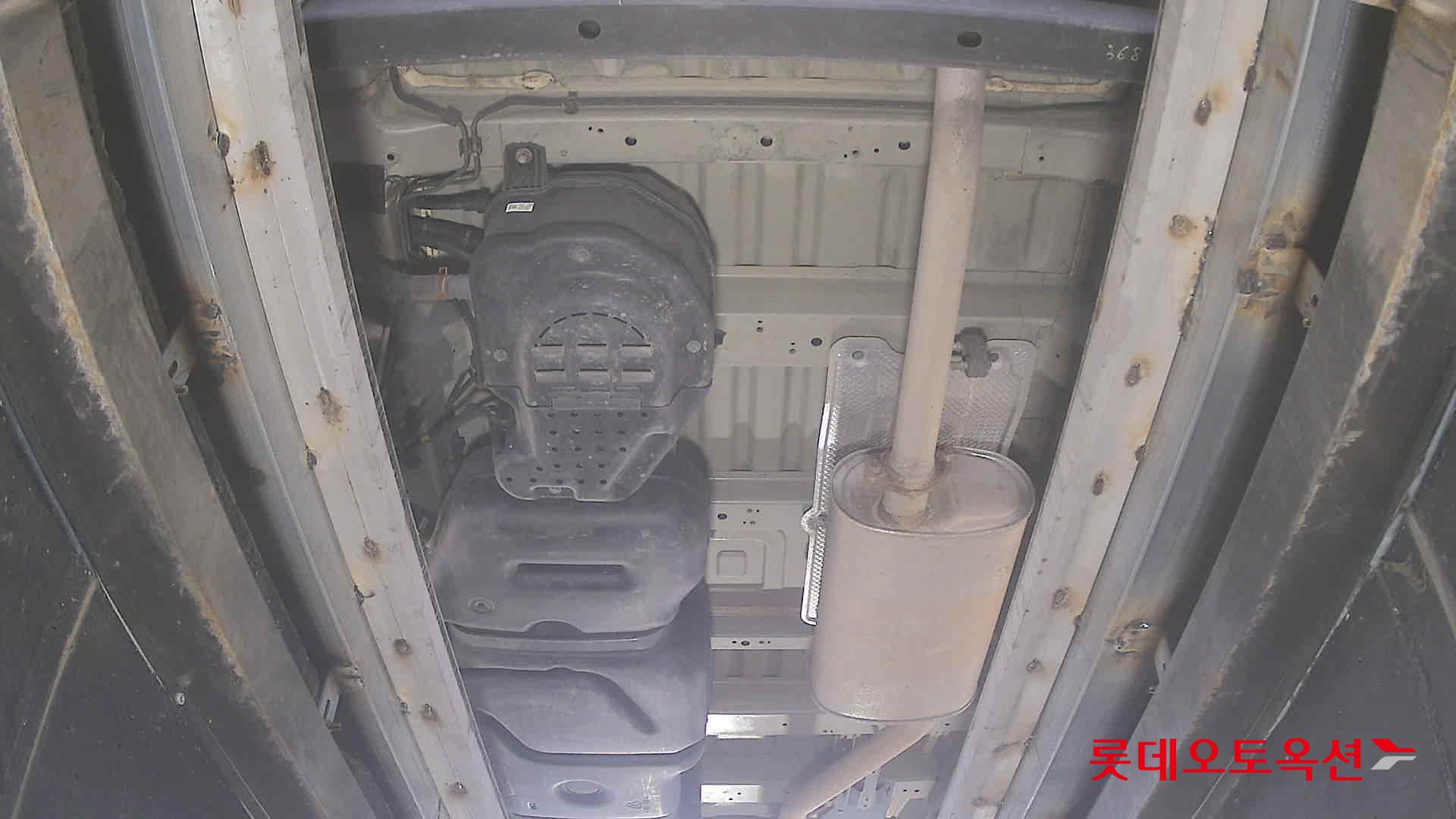 Hyundai Staria - 2