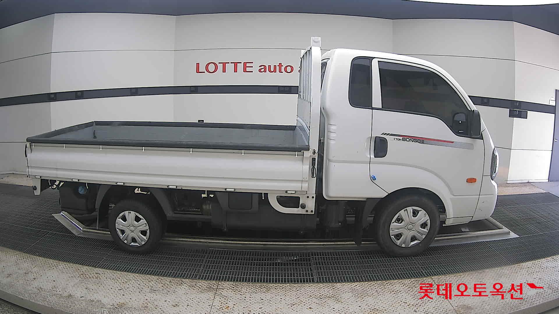2022 - kia bongo