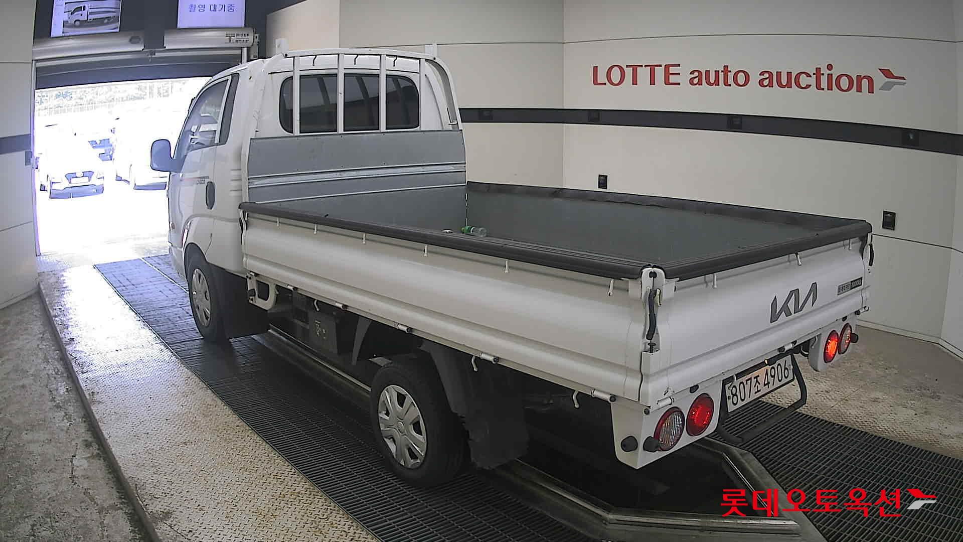 2022 - kia bongo