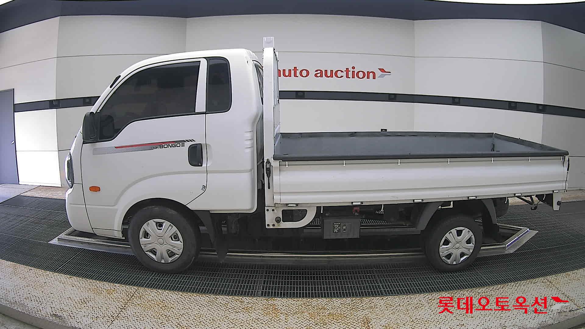 2022 - kia bongo