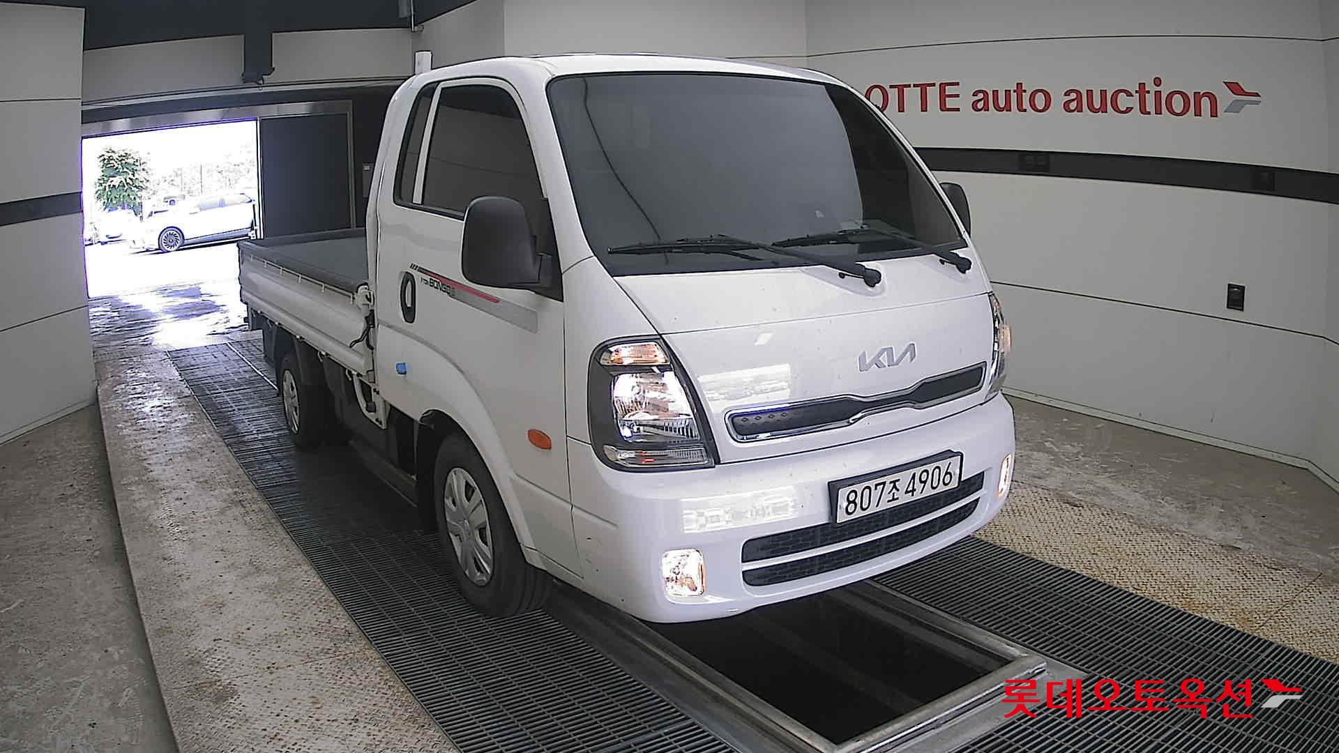 2022 - kia bongo
