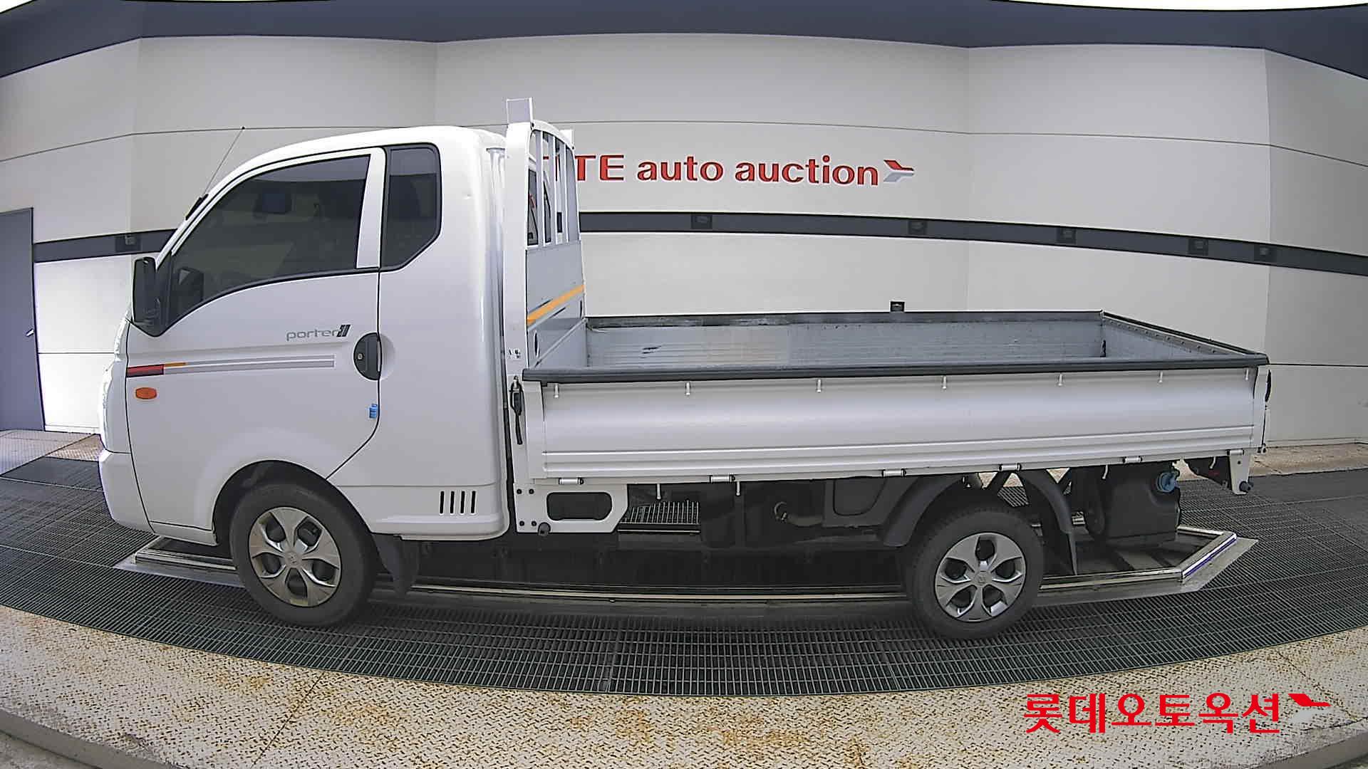 2023 - hyundai porter