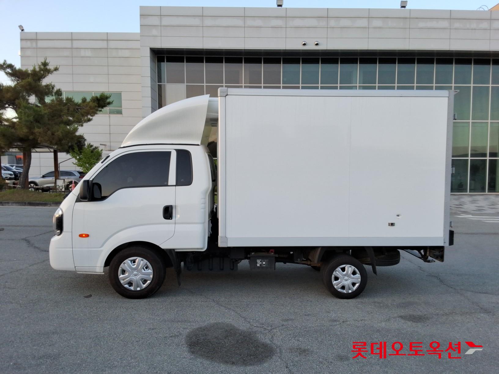 2022 - kia bongo