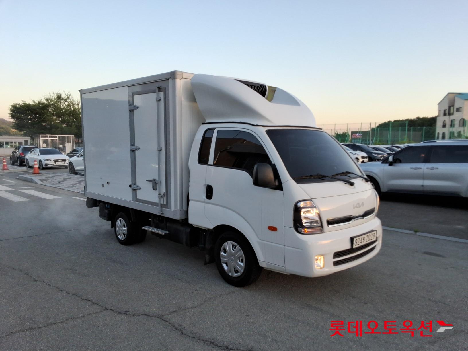 2022 - kia bongo