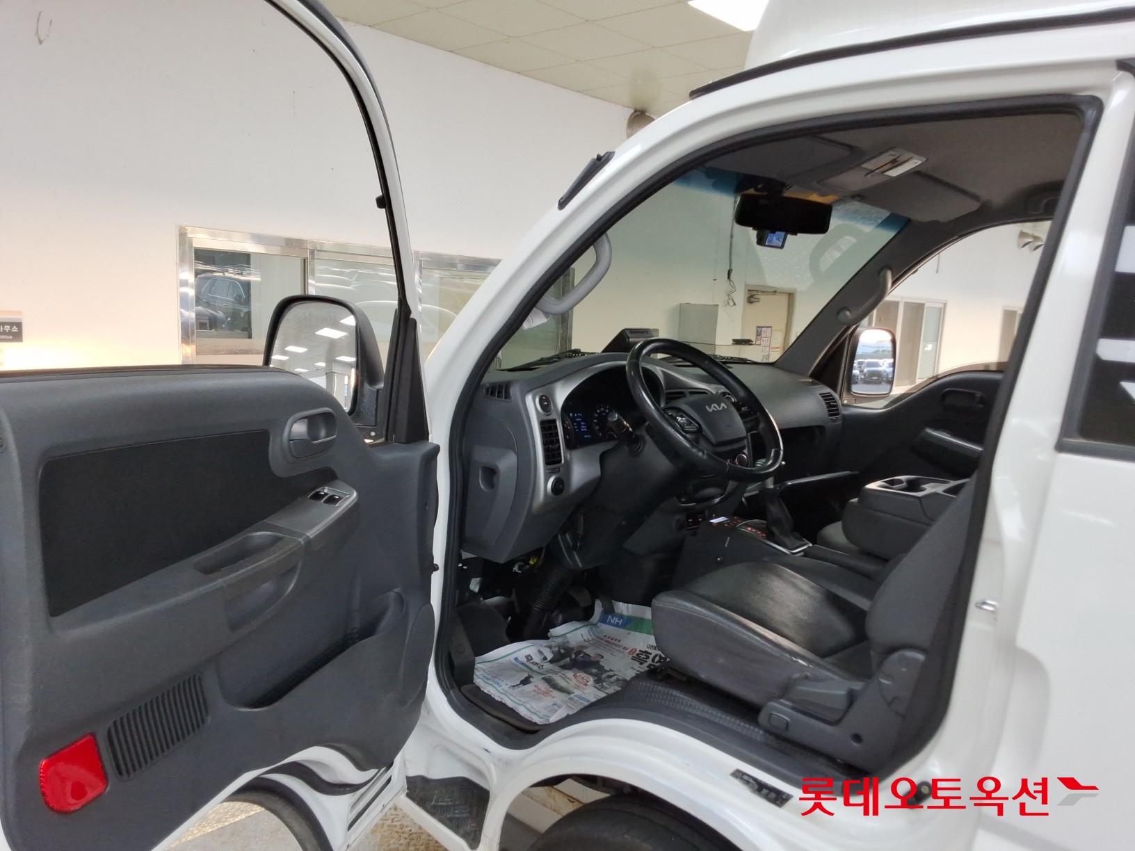 2022 - kia bongo