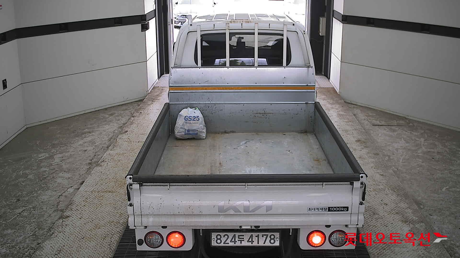 2022 - kia bongo