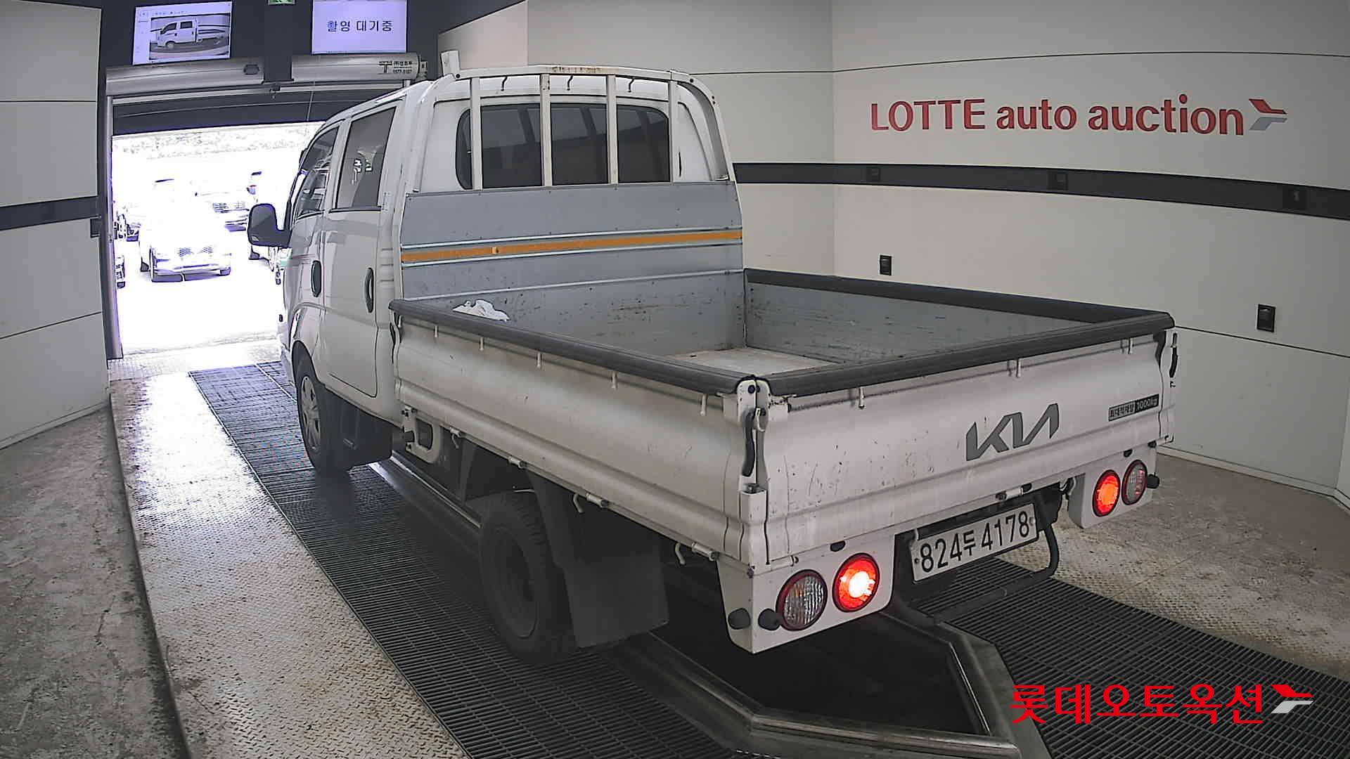 2022 - kia bongo