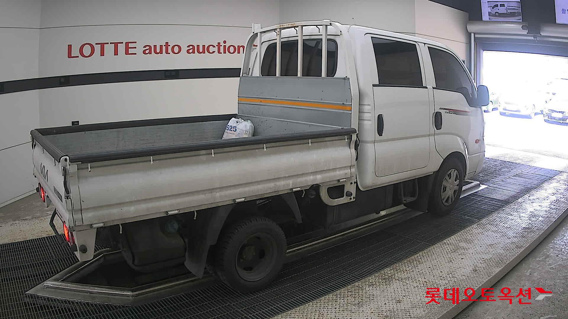 2022 - kia bongo