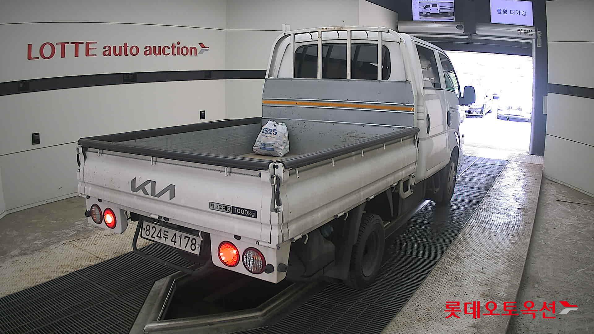 2022 - kia bongo