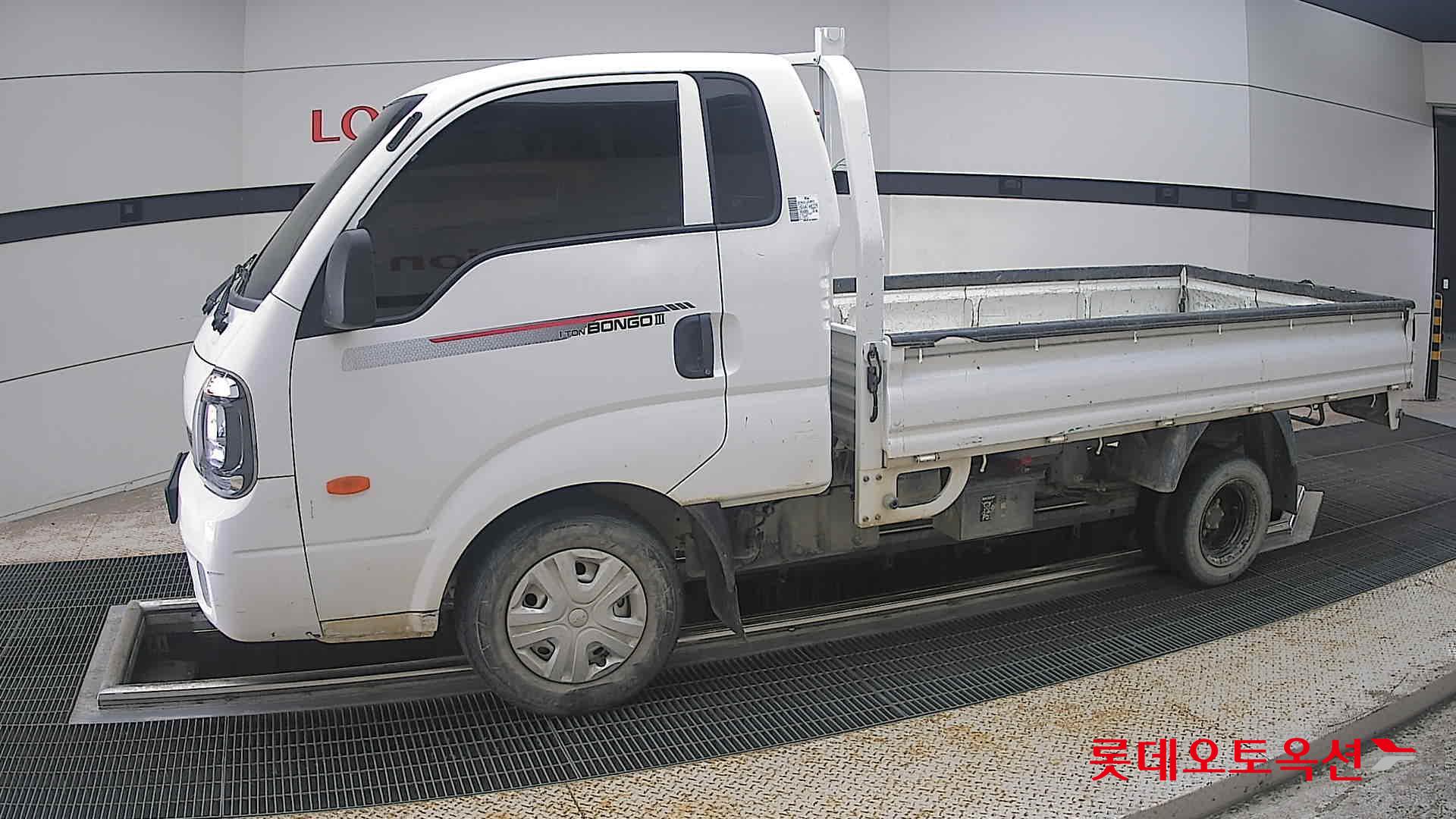 2023 - kia bongo