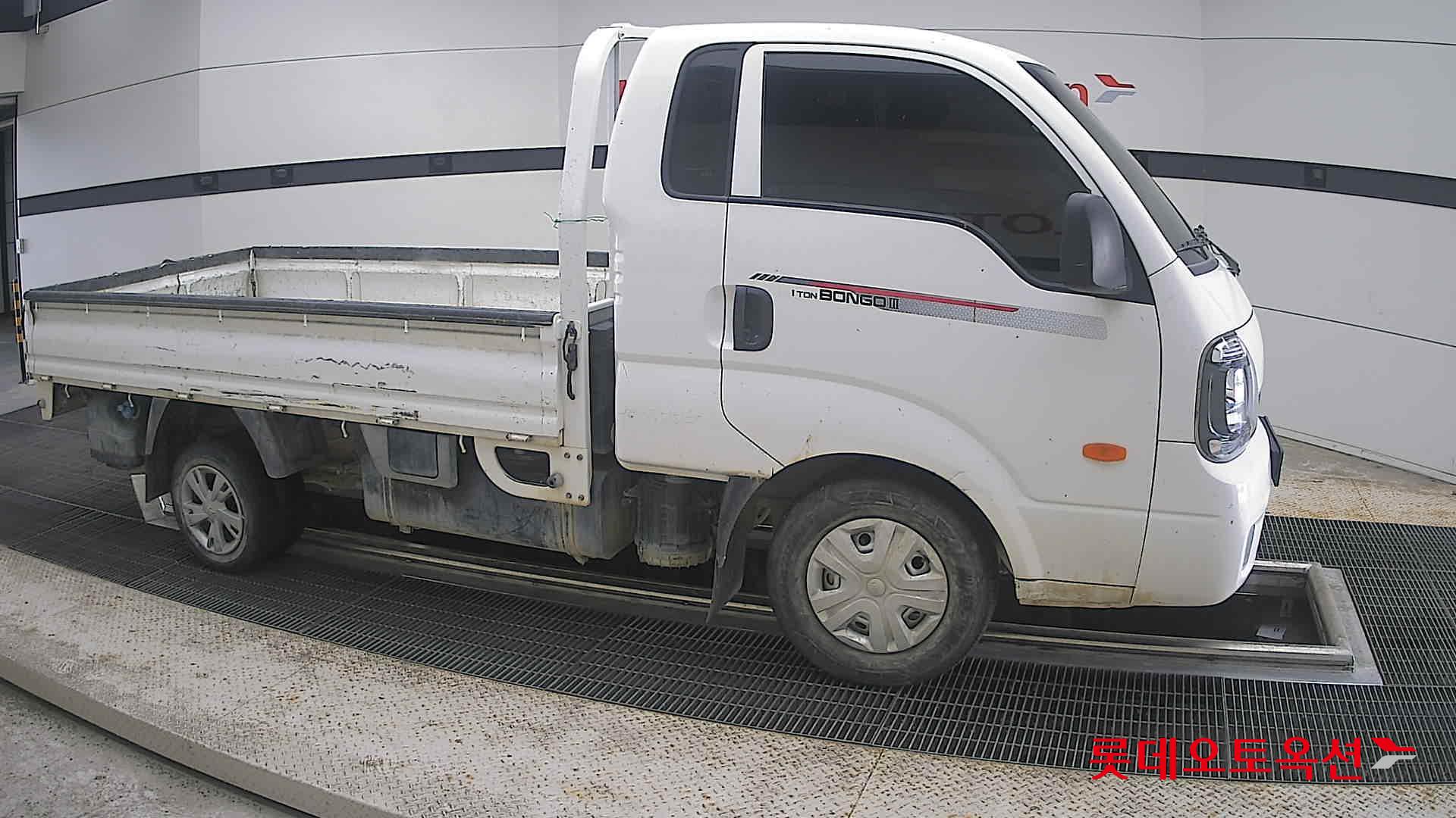 2023 - kia bongo