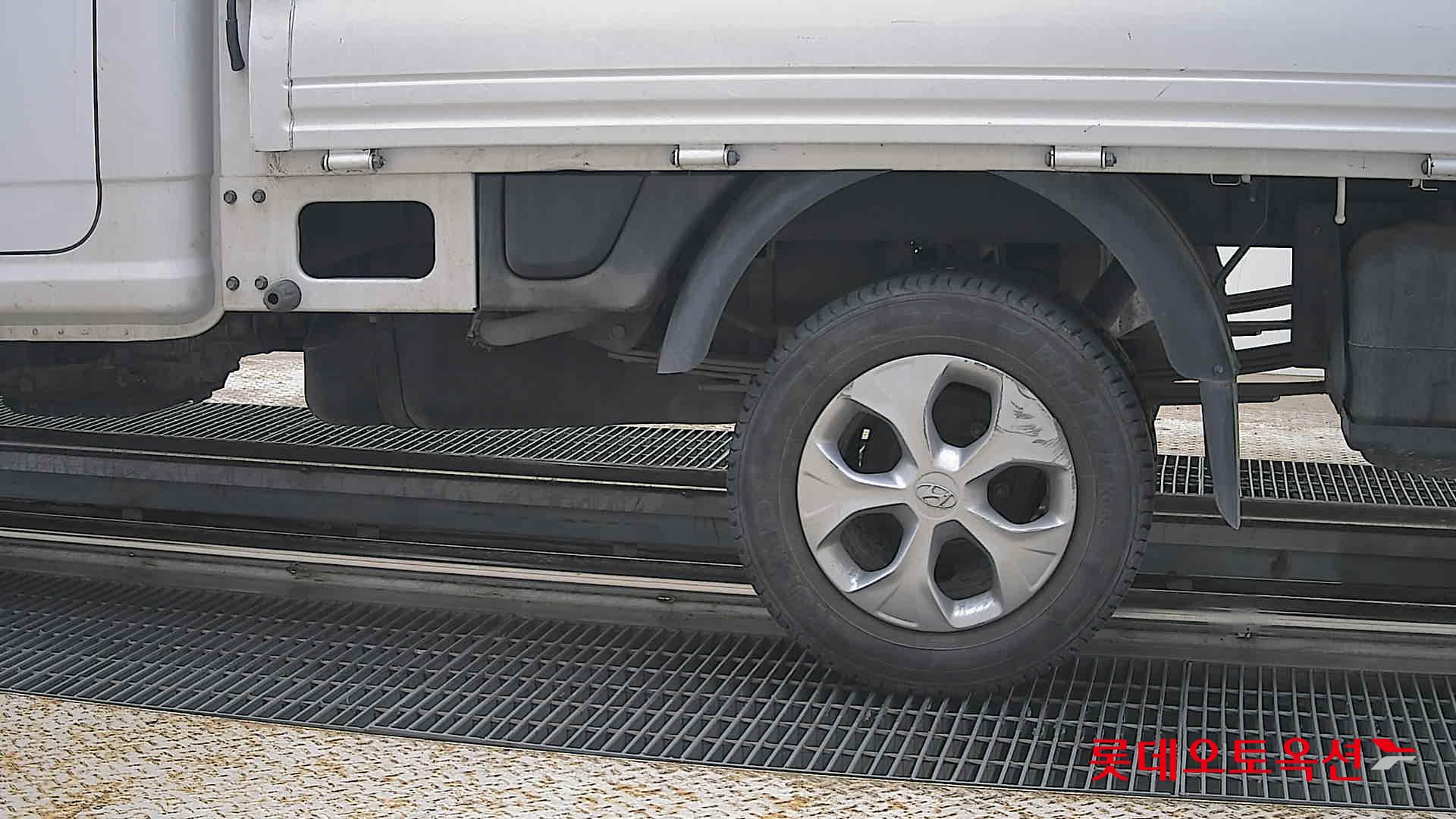2022 - hyundai porter