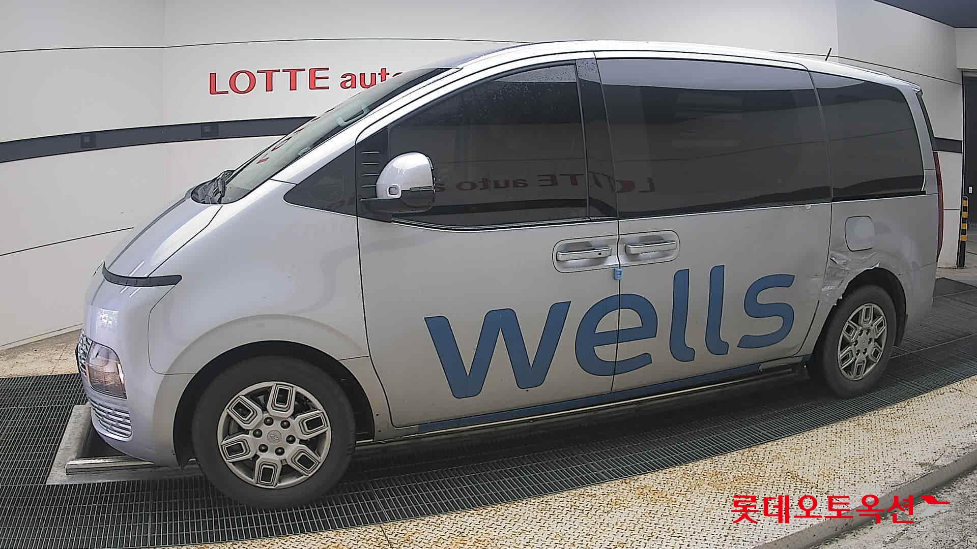 2022 - hyundai staria