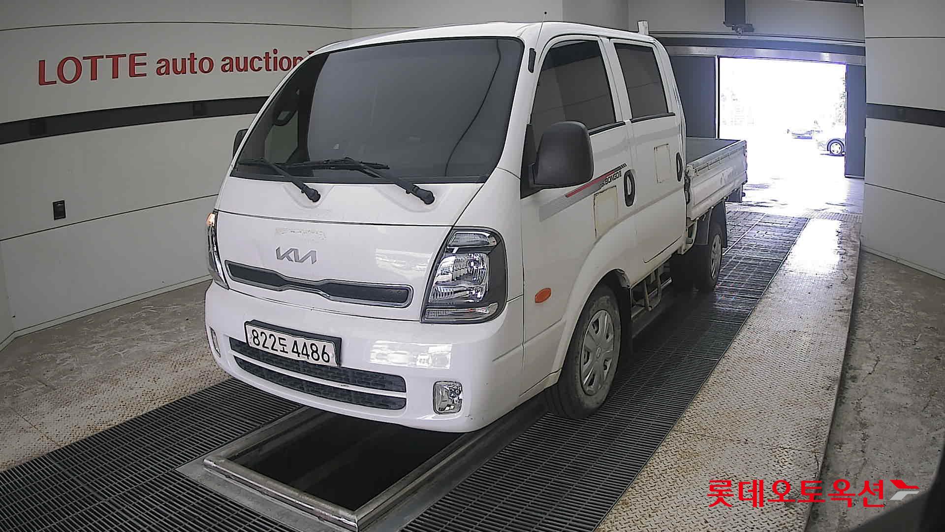 2022 - kia bongo