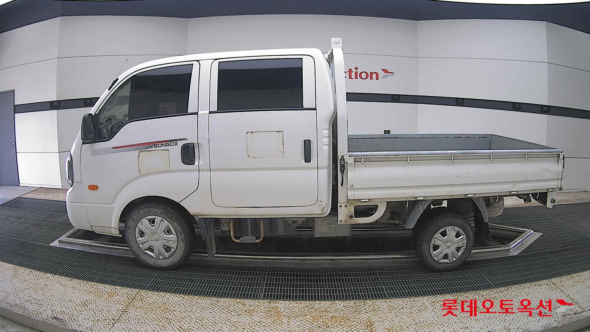 2022 - kia bongo