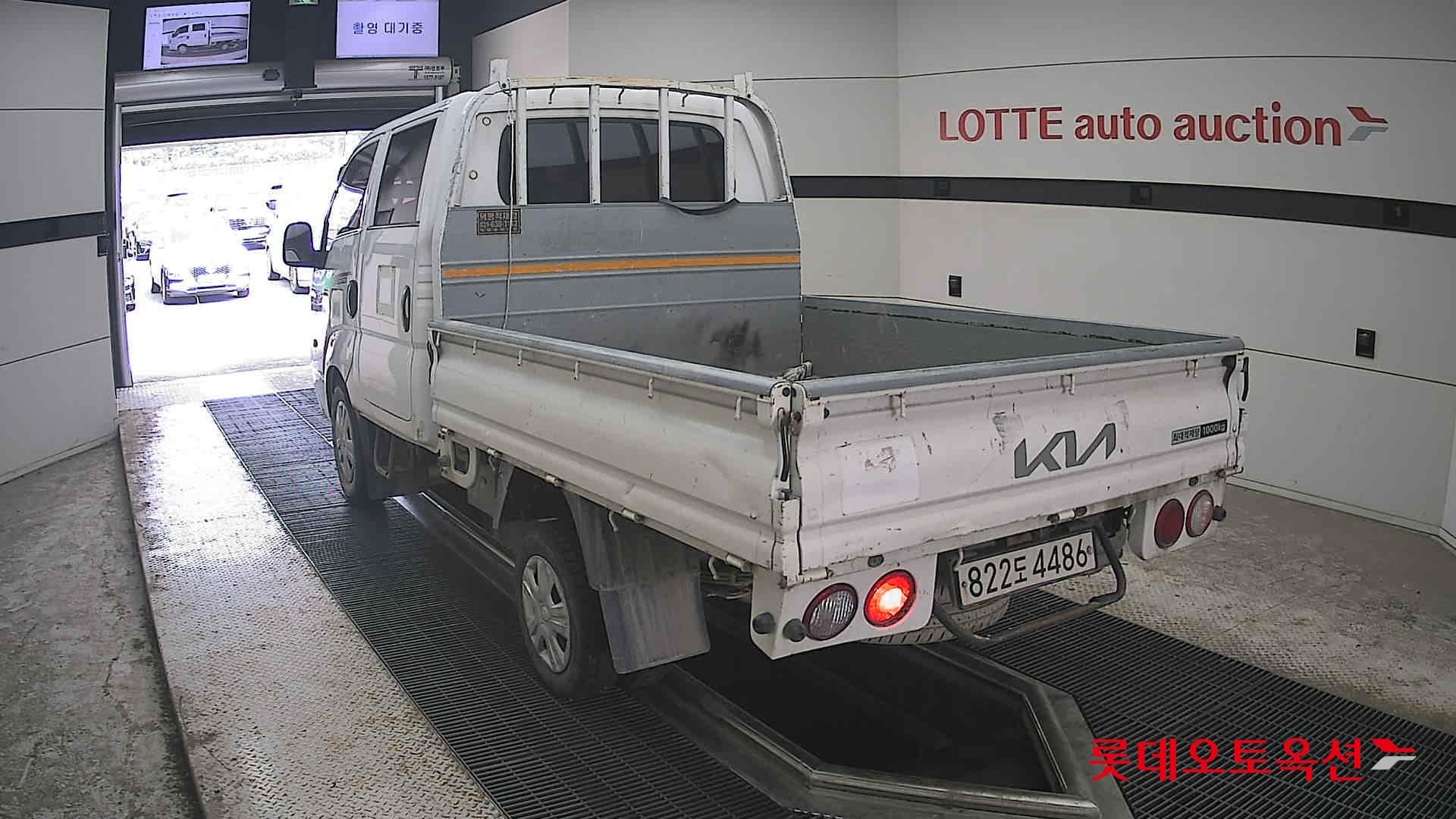2022 - kia bongo