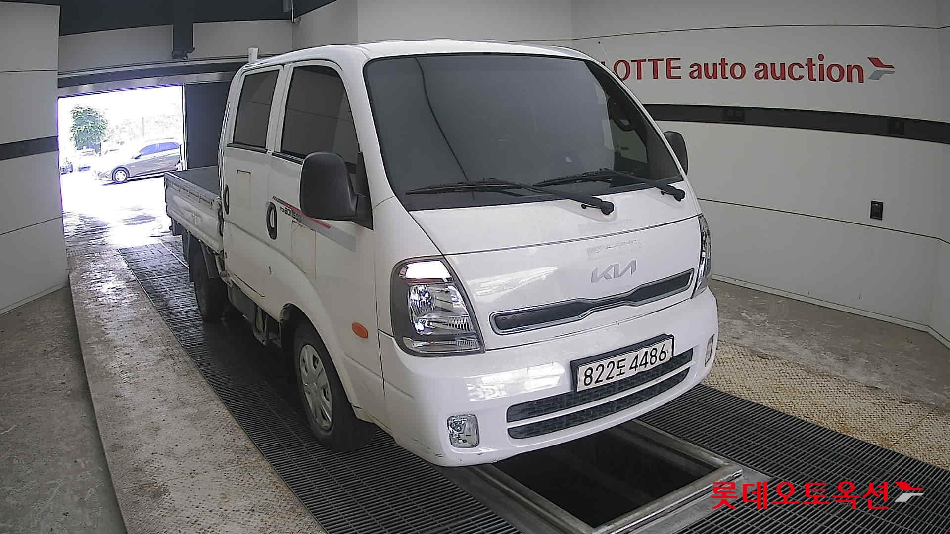 2022 - kia bongo