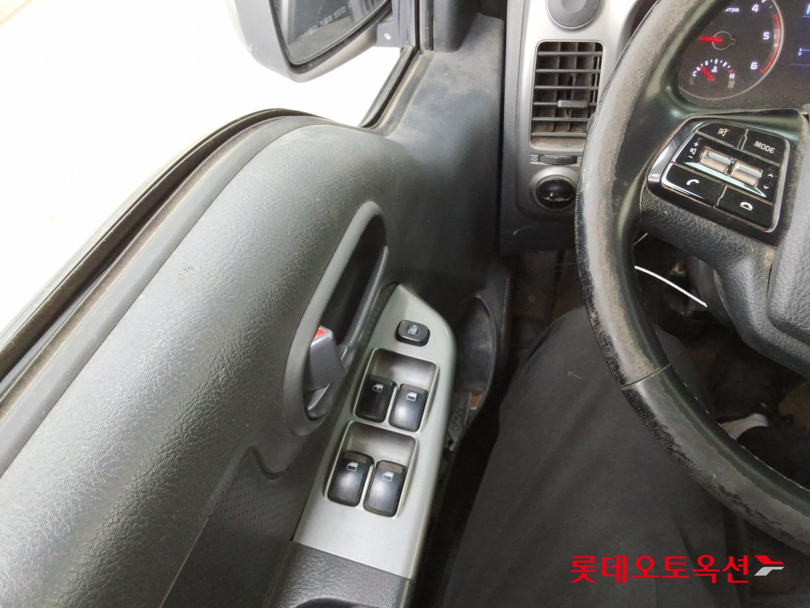 2022 - kia bongo