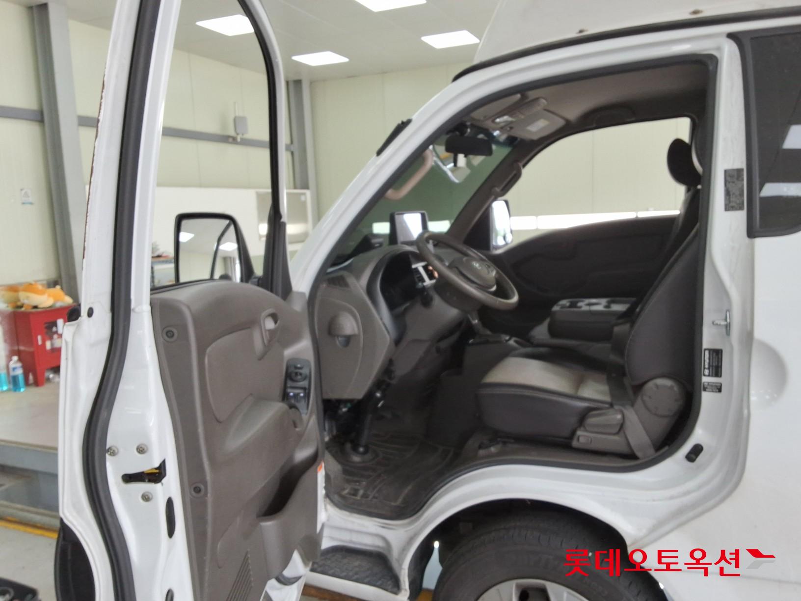 2023 - hyundai porter