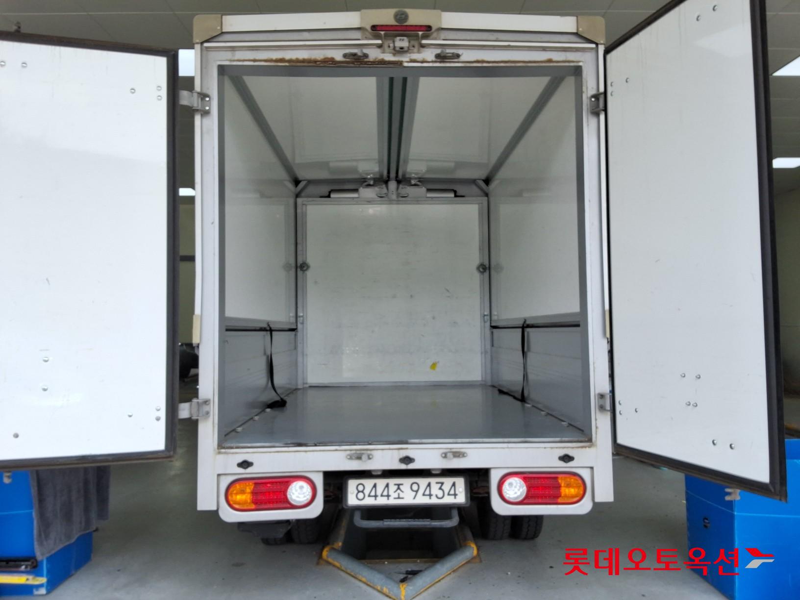 2023 - hyundai porter