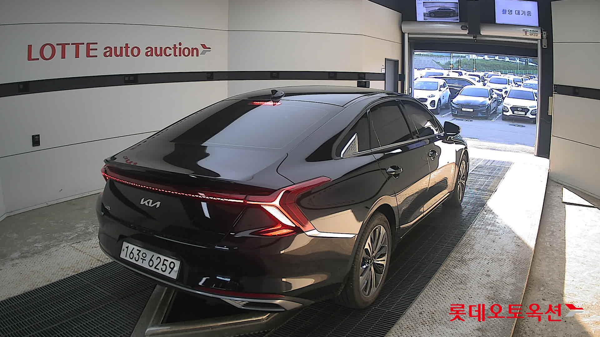 2023 - kia k8
