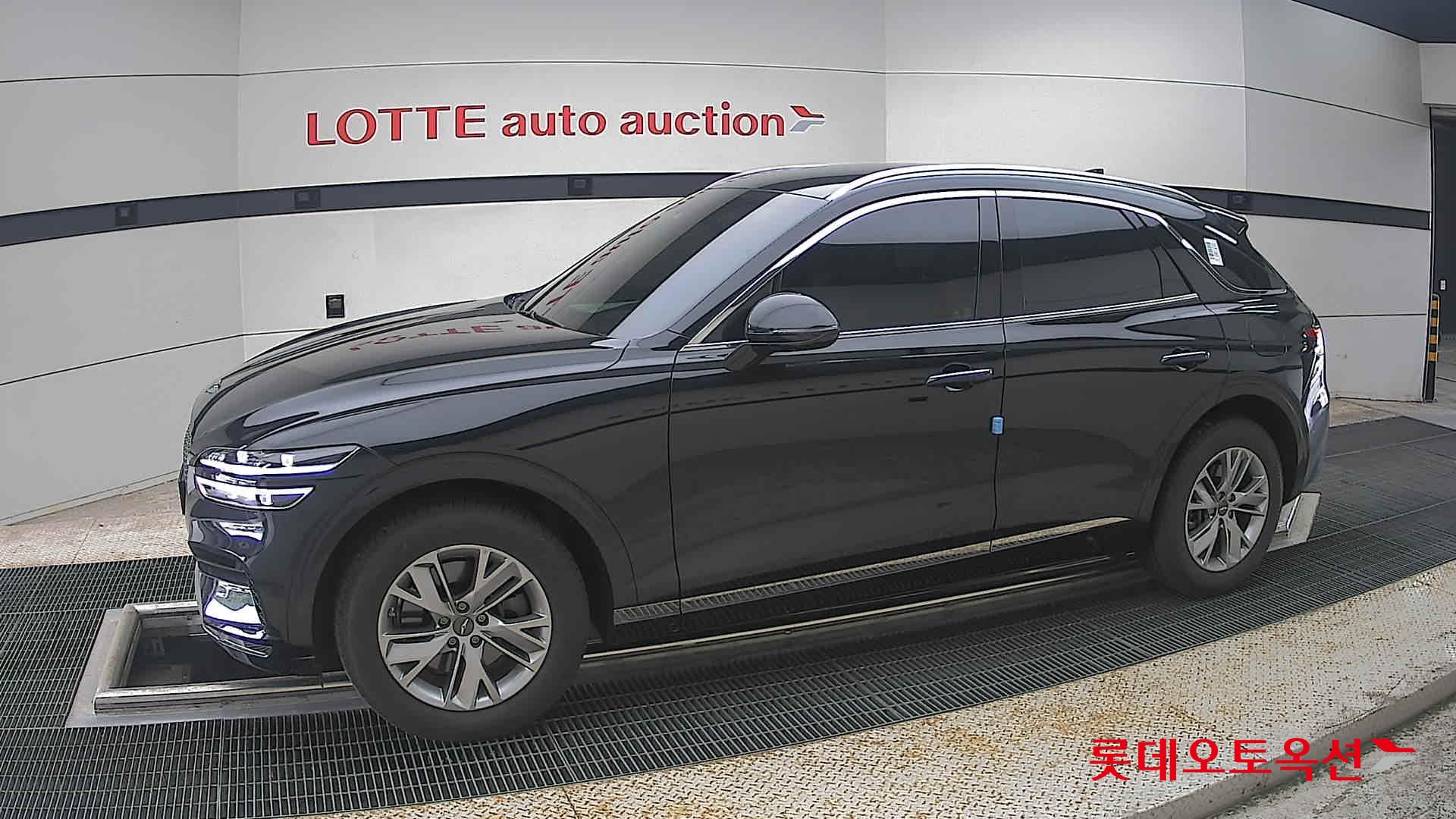 2023 - genesis gv70