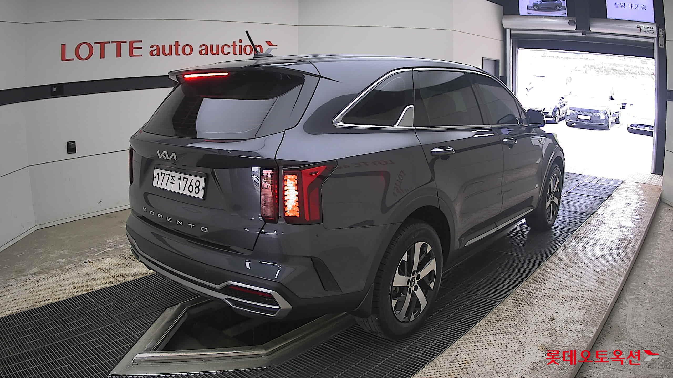 Kia Sorento - 5