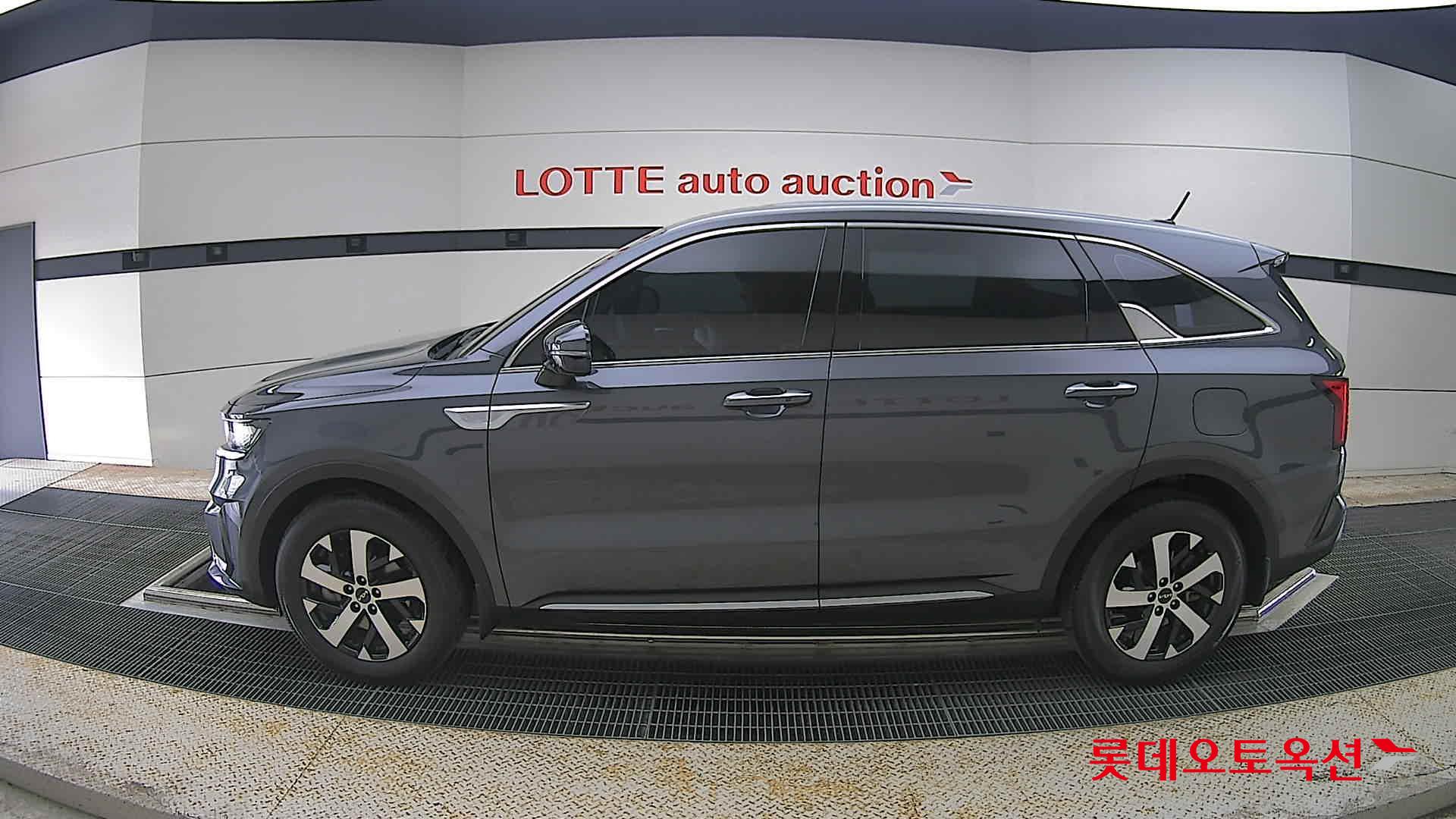 Kia Sorento - 13