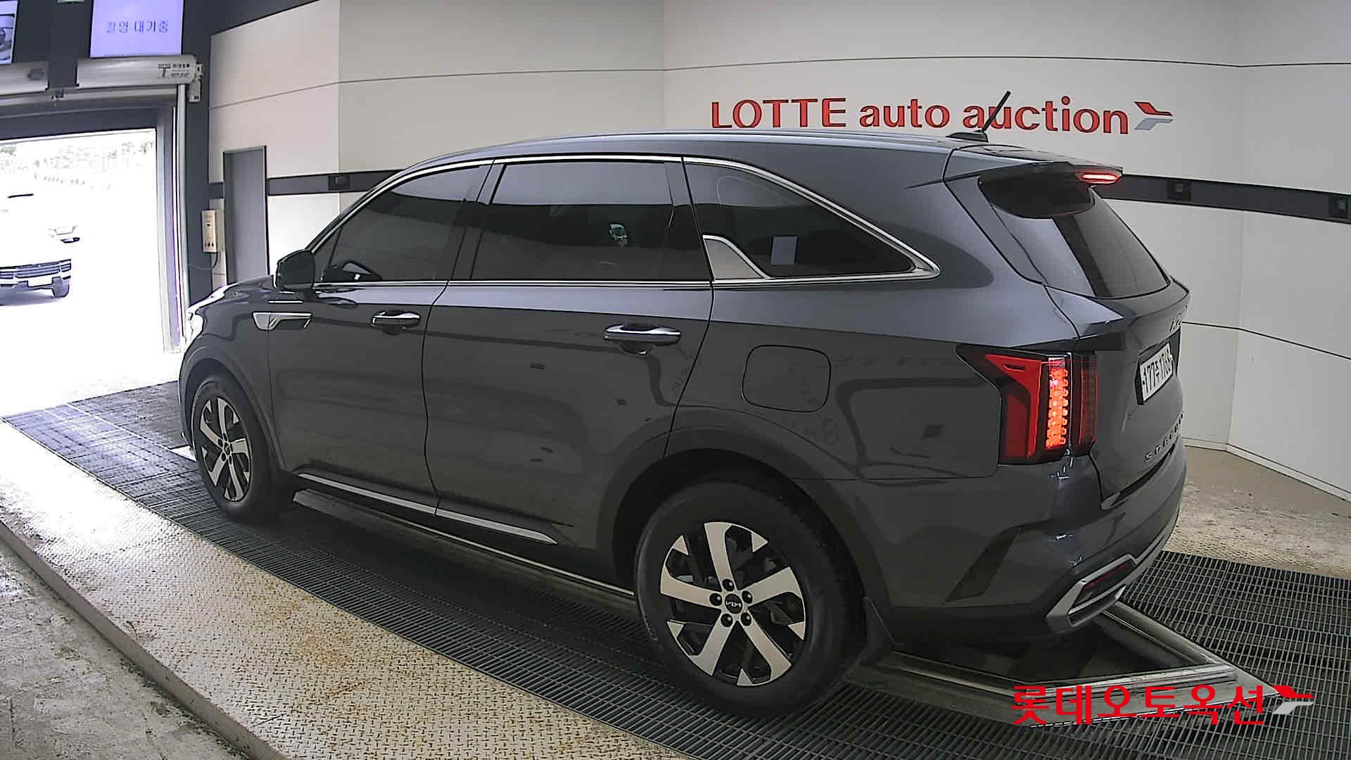 Kia Sorento - 15