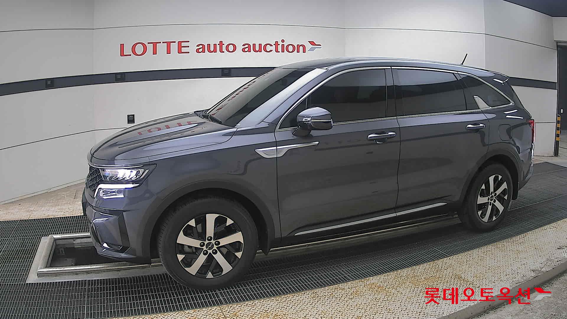 Kia Sorento - 12