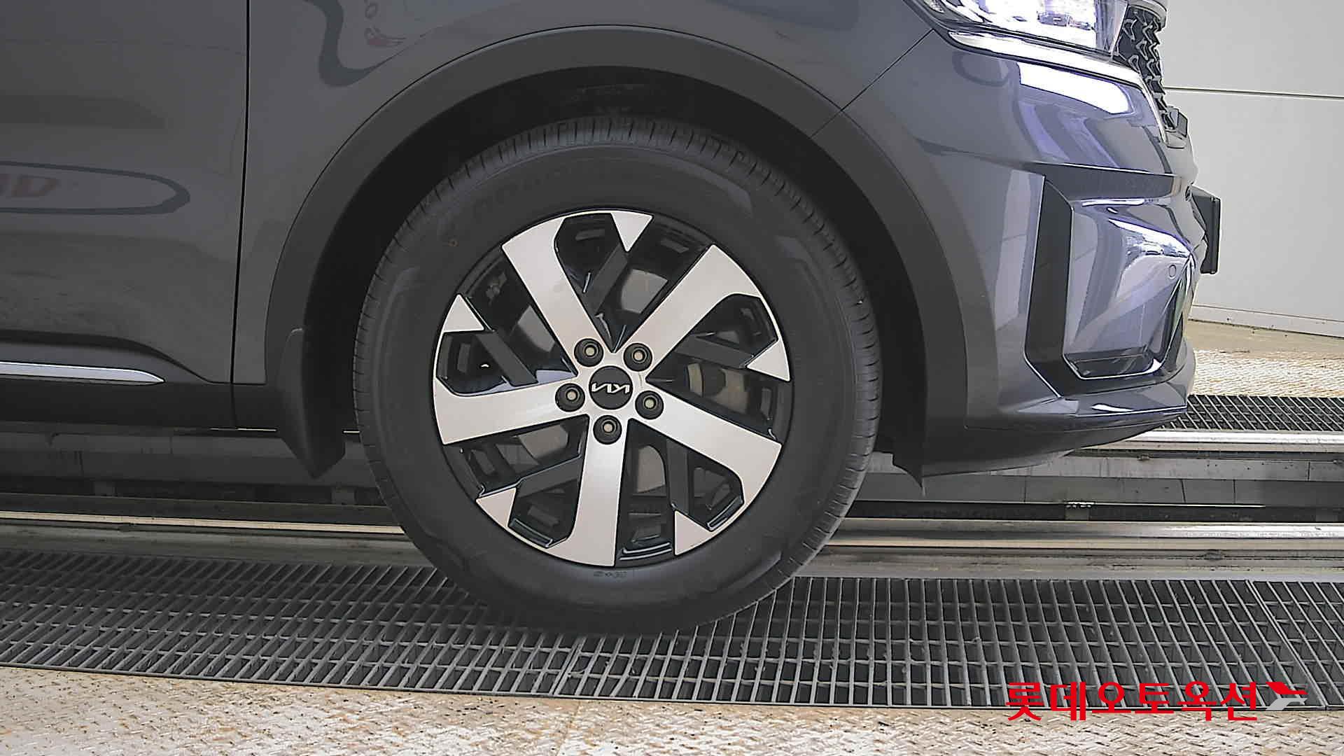 Kia Sorento - 27