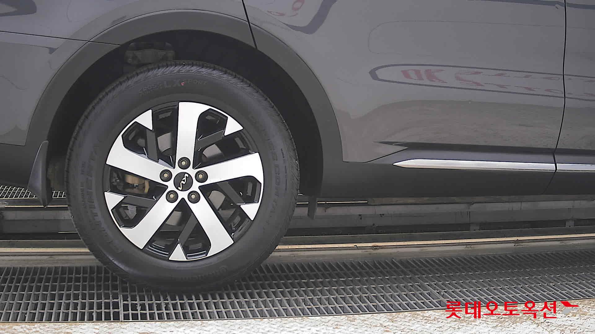 Kia Sorento - 28