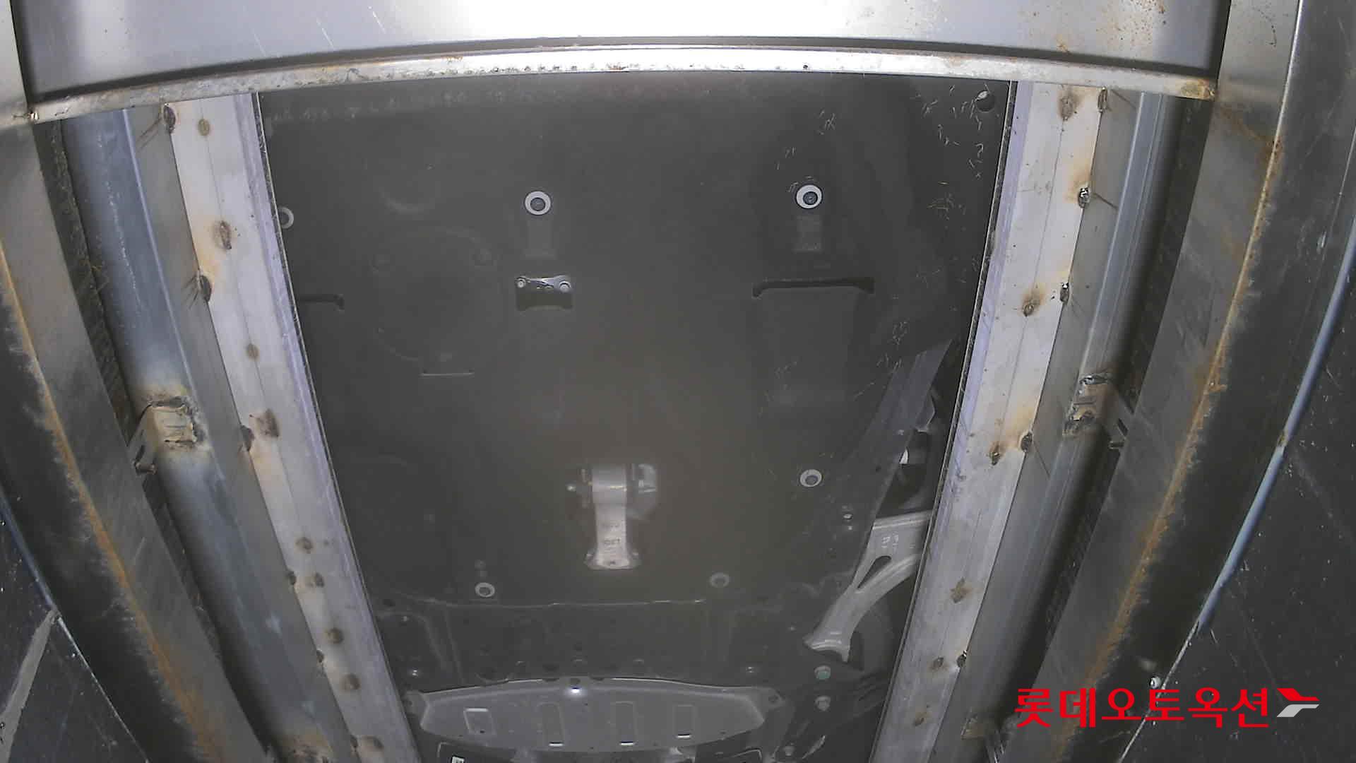 Kia K8 - 8