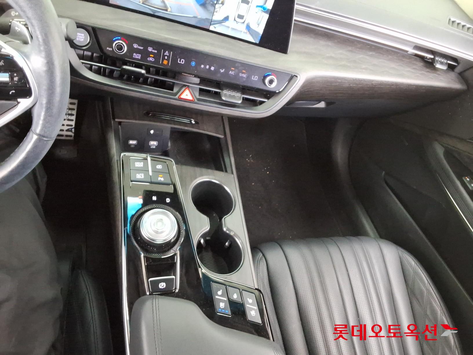 Kia K8 - 35