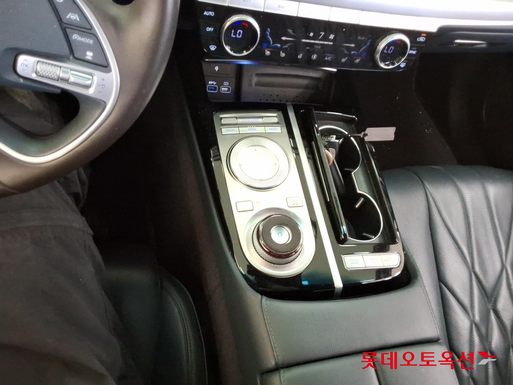 2021 - genesis g80
