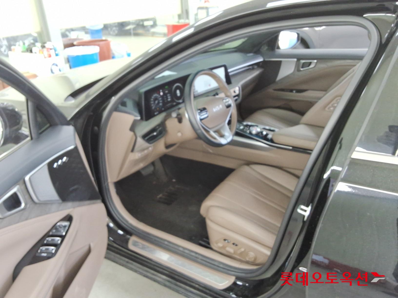 Kia K8 - 35